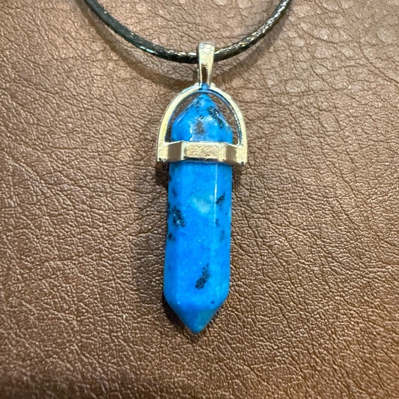Blue Stone Pendant Necklace - Picture 1 of 1